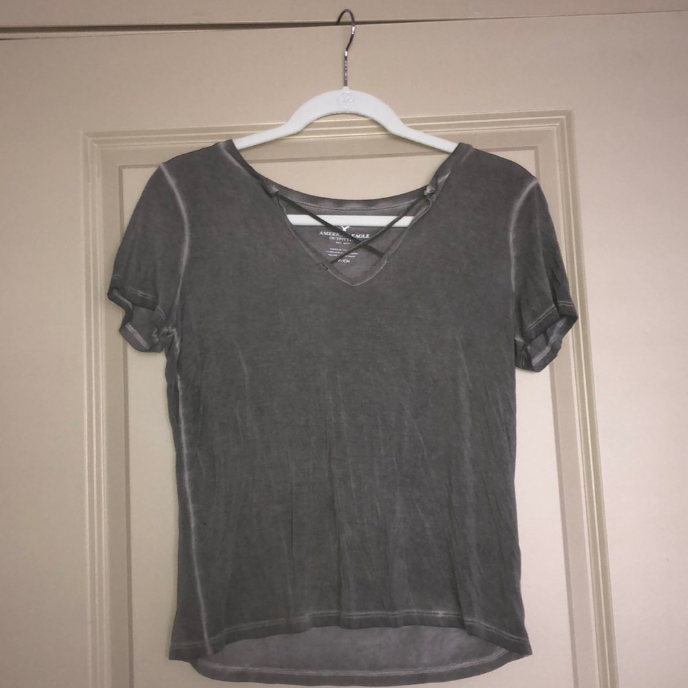 american eagle forest green tee 🦋